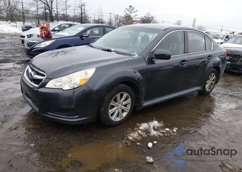 2011 Subaru Legacy 2.5I Prem Awp z USA, uszkodzony, nr VIN 4S3BMBC64B3260783